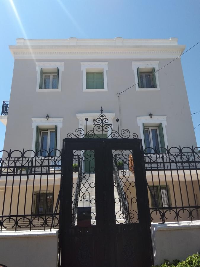 Hotel Pyrgos Sofokleous Mytilíni Exterior foto